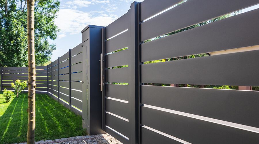 Aluminium fences – modern elegance