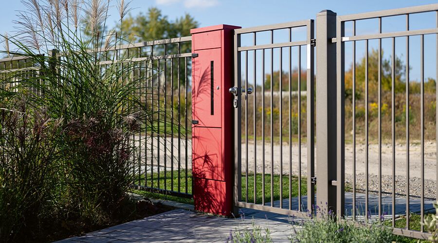 Steel fences – proven durability