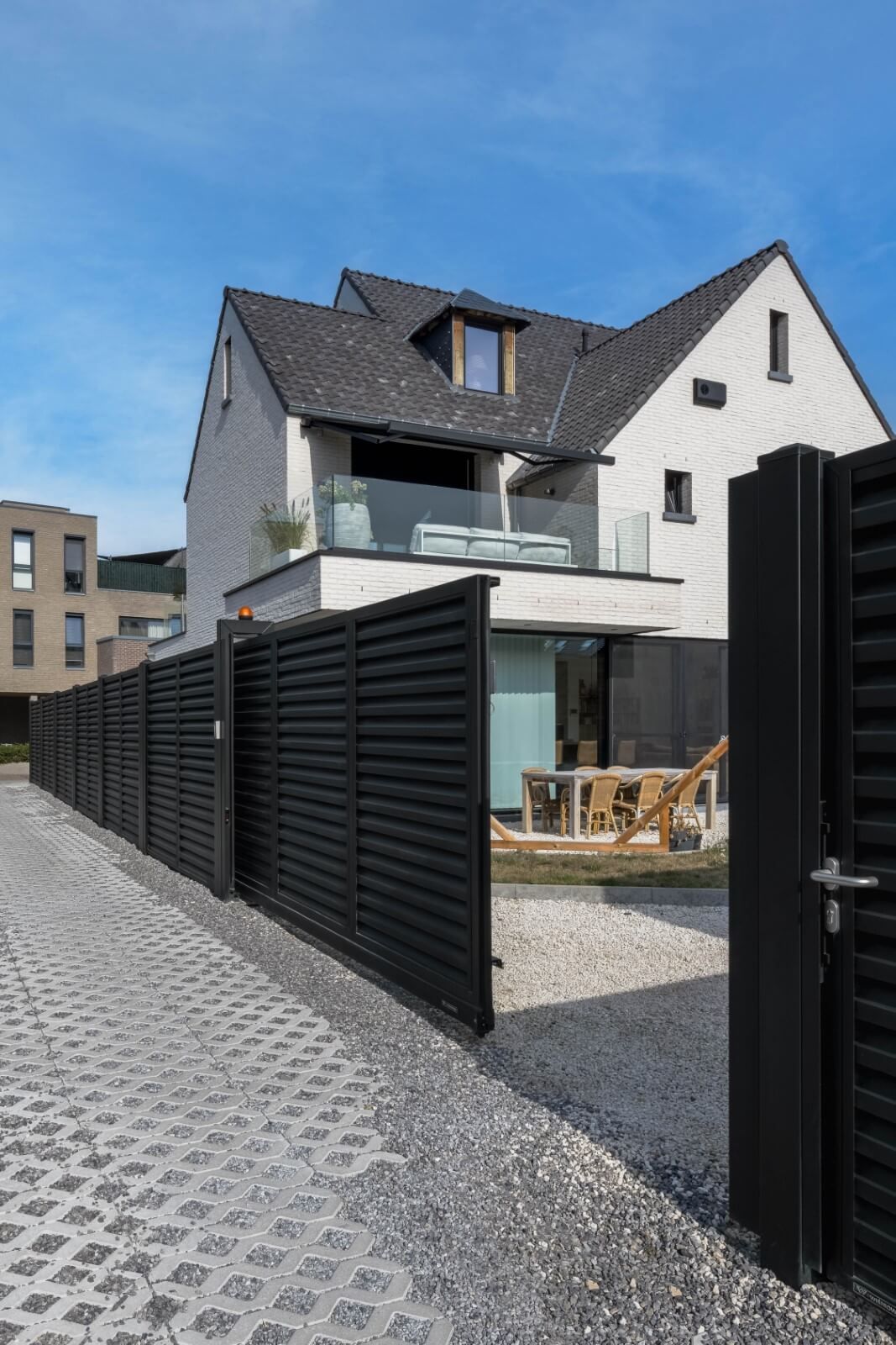 w-220830a-007 AW.10.229